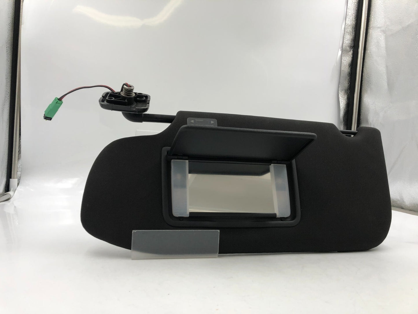 2013-2019 Ford Taurus Driver Sun Visor Black Illuminated OEM A01B54026