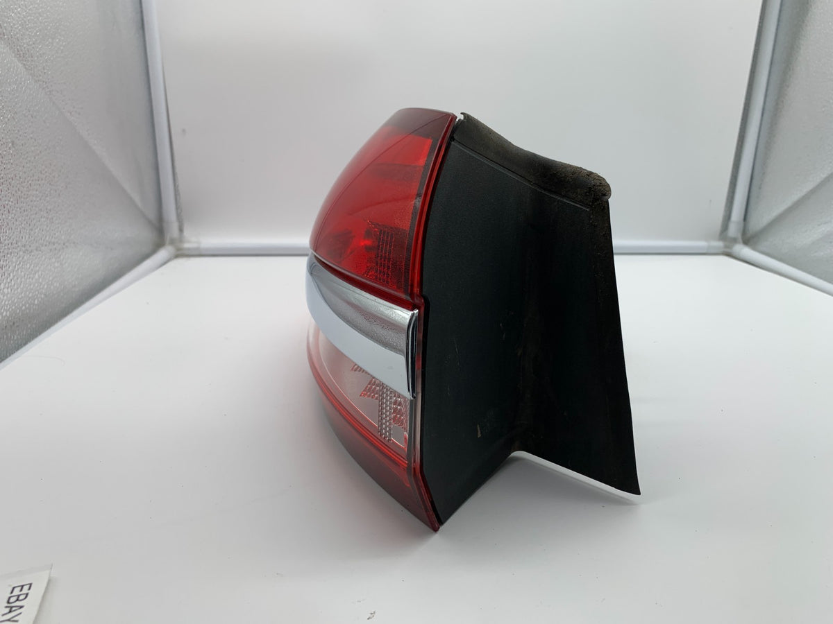 2017-2020 Ford Fusion Driver Side Tail Light Taillight OEM B03B45050