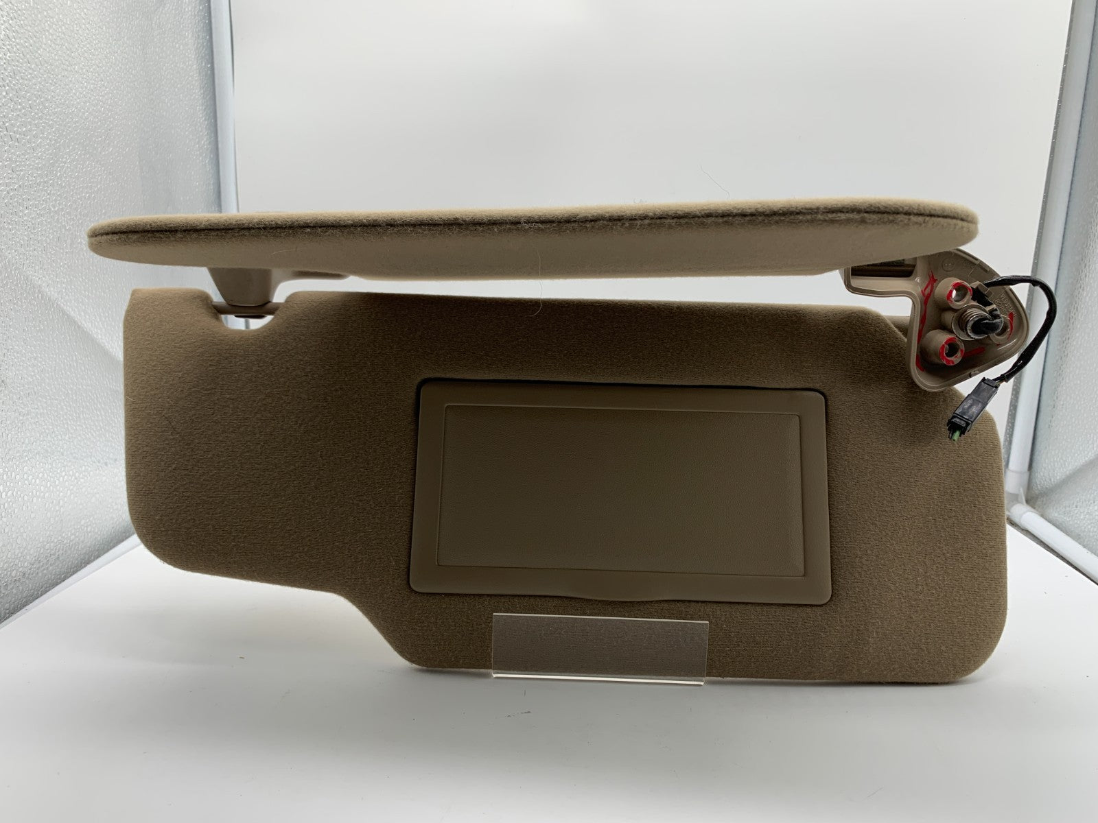 2003-2005 Lincoln Grand Marquis Passenger Sun Visor Gray Illuminated A01B41009