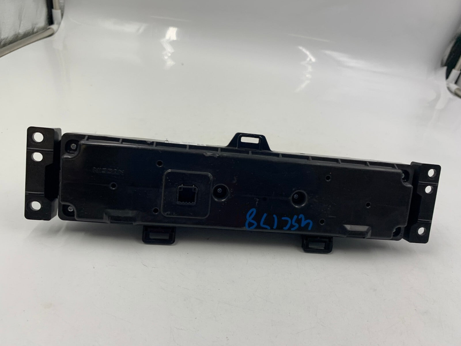 2019-2022 Nissan Altima AC Heater Climate Control Unit OEM C01B43053