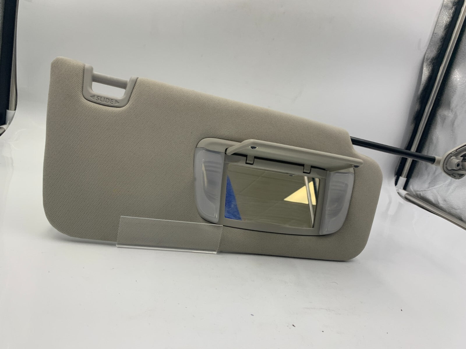 2015-2022 Subaru Legacy Passenger Sun Visor Beige Illuminated OEM C01B37063