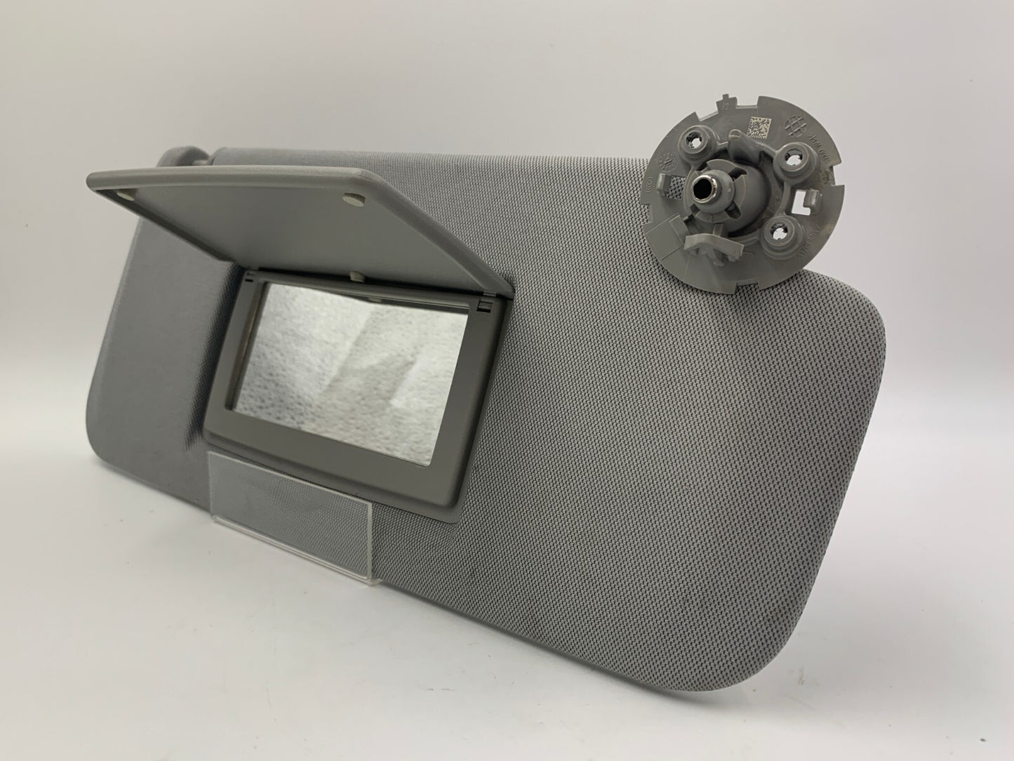 2017-2022 Chevrolet Trax Passenger Sun Visor Gray OEM B01B55093