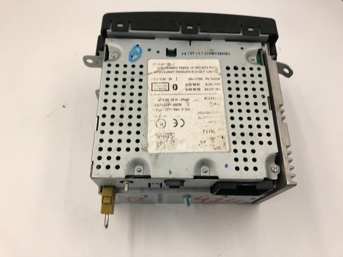 2013-2014 Chevrolet Trax AM FM CD Radio Player Receiver OEM C04B29045