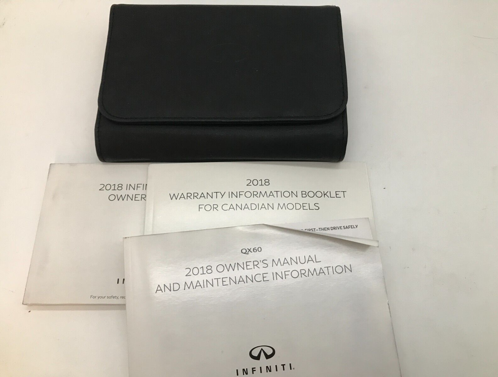 2018 Infiniti QX60 QX 60 Owners Manual Set with Case OEM E02B21021