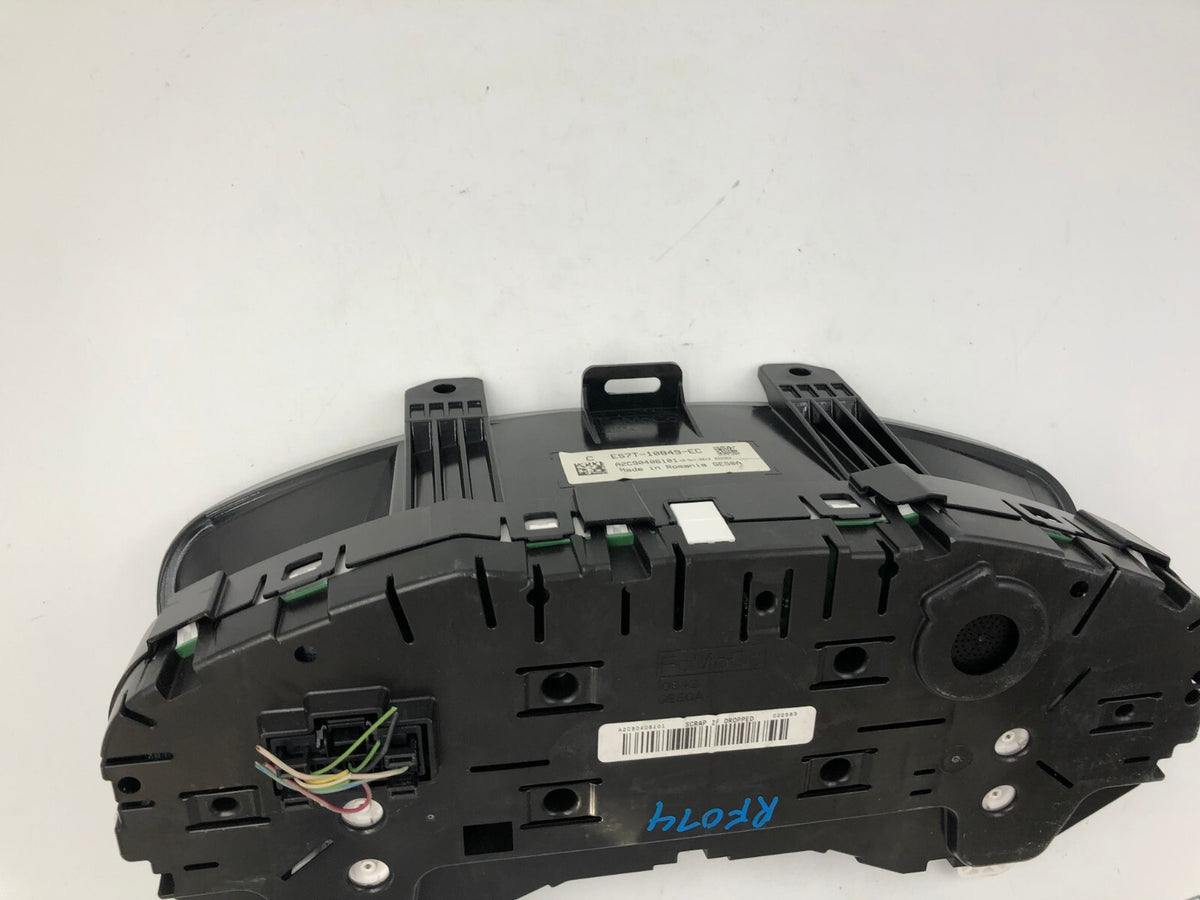 2014-2015 Ford Fusion Speedometer Instrument Cluster 42,473 Miles OEM D01B33067