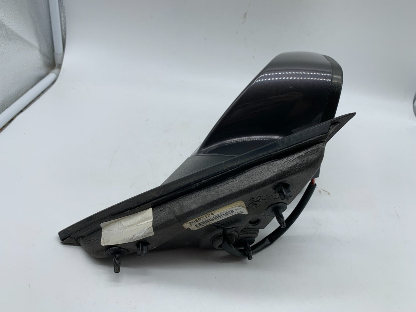 2008-2012 Chevrolet Malibu Passenger Side Power Door Mirror Gray OEM C01B23011