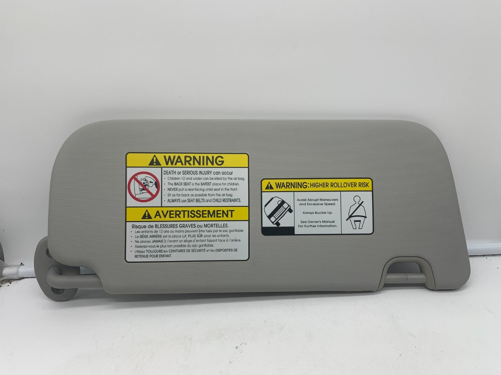 2014-2019 Kia Soul Driver Sun Visor Gray OEM A01B52098