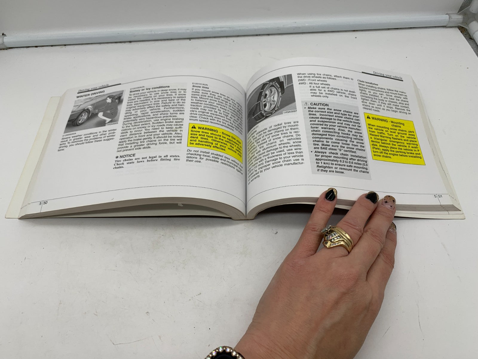 2010 Kia Sorento Owners Manual OEM D01B57014