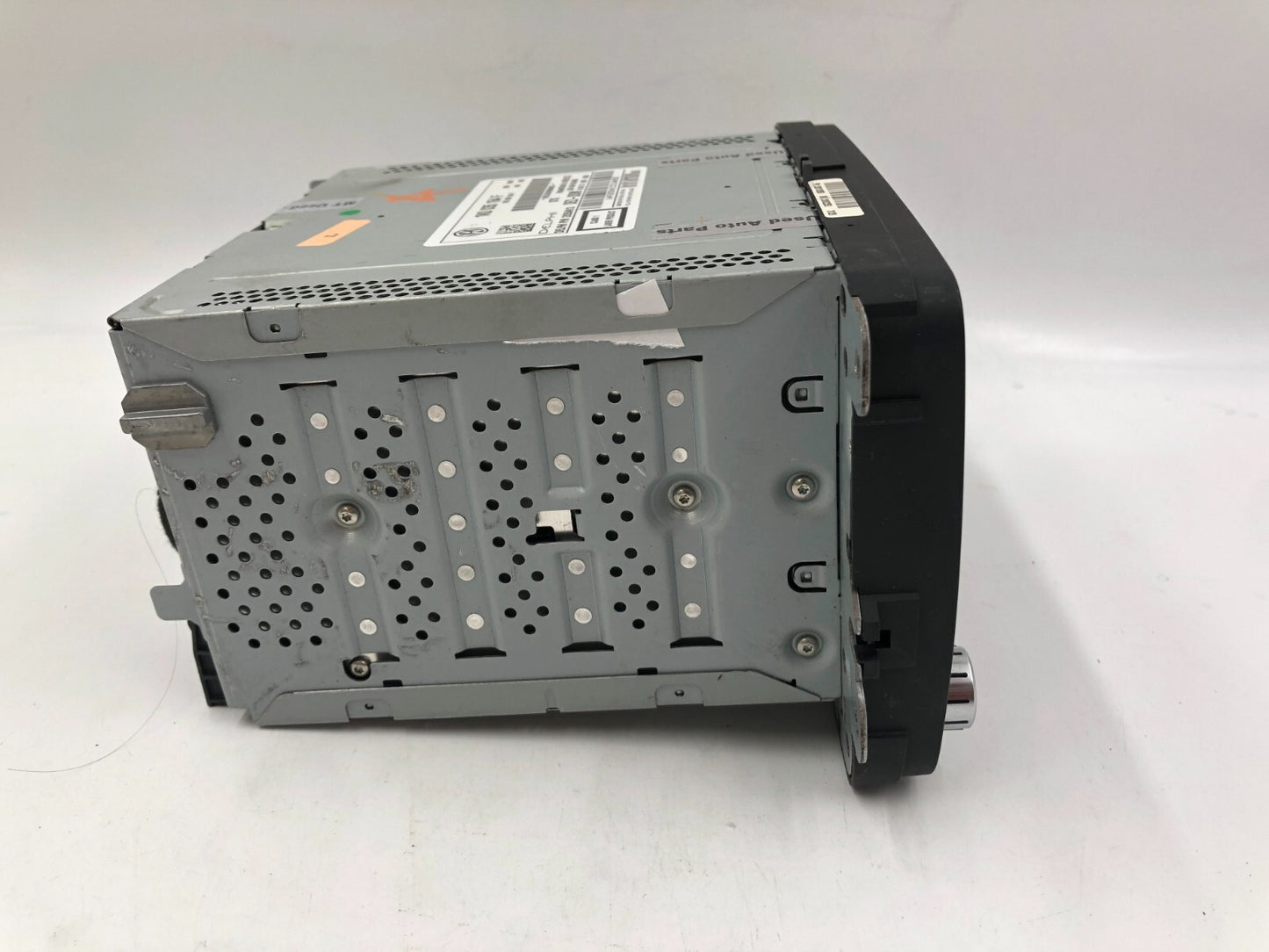 2013-2015 Volkswagen Passat AM FM CD Player Radio Receiver OEM C02B5005