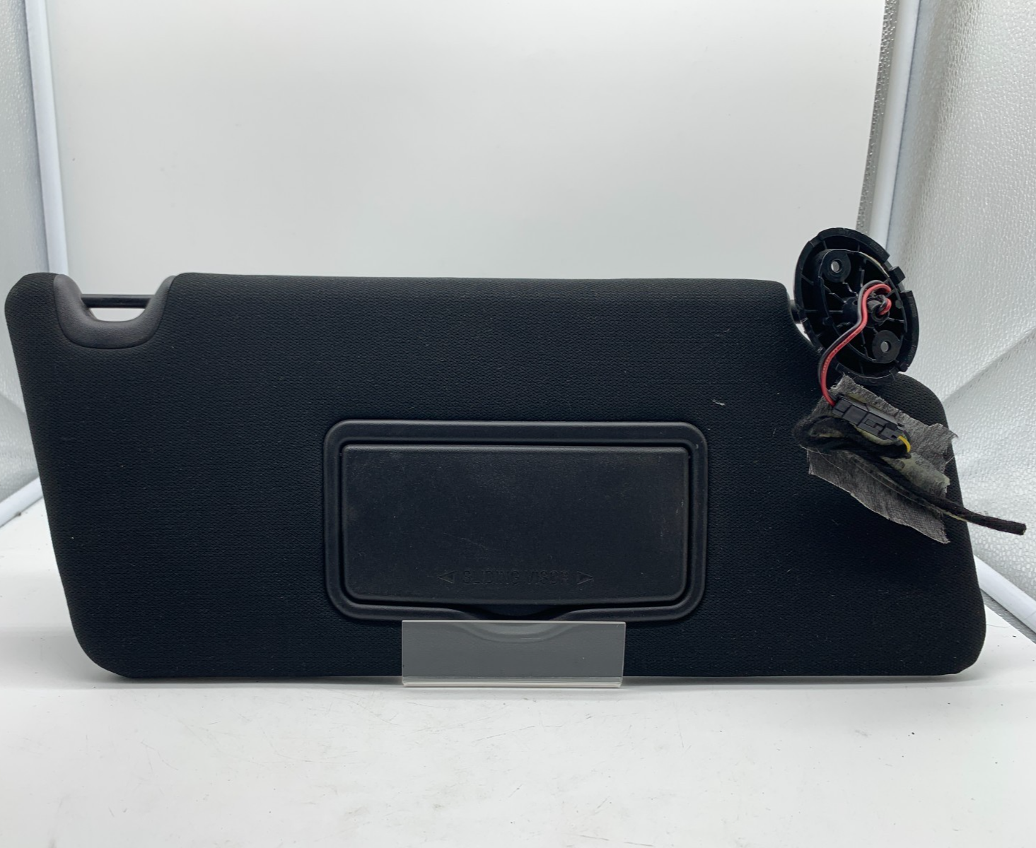 2011-2015 Ford Explorer Passenger Sun Visor Black Illuminated OEM A02B44042