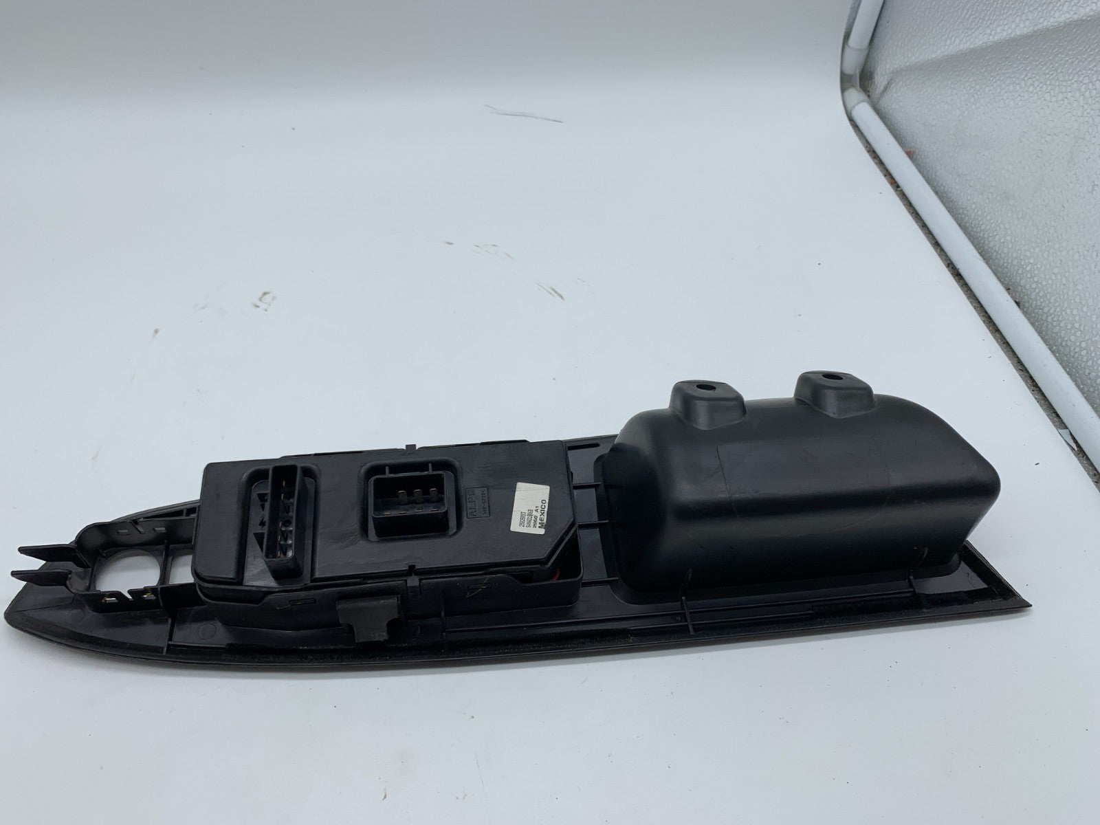 2009-2013 Chevrolet Impala Master Power Window Switch OEM B02B02002