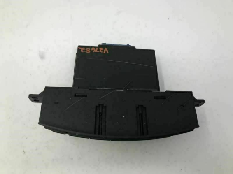 2005-2006 Cadillac SRX AC Heater Climate Control Unit OEM D02B13013