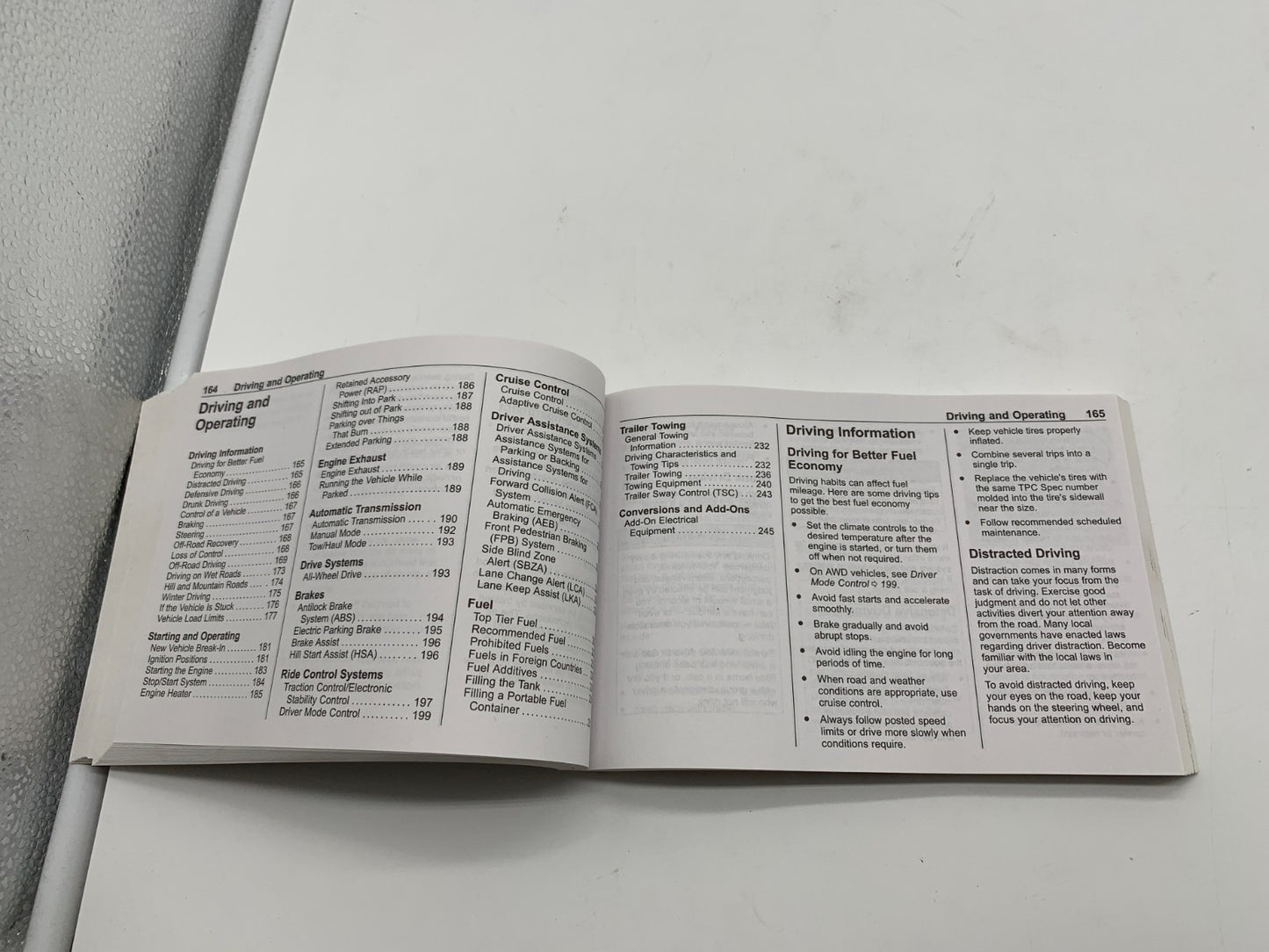 2020 Chevrolet Traverse Owners Manual Set OEM
