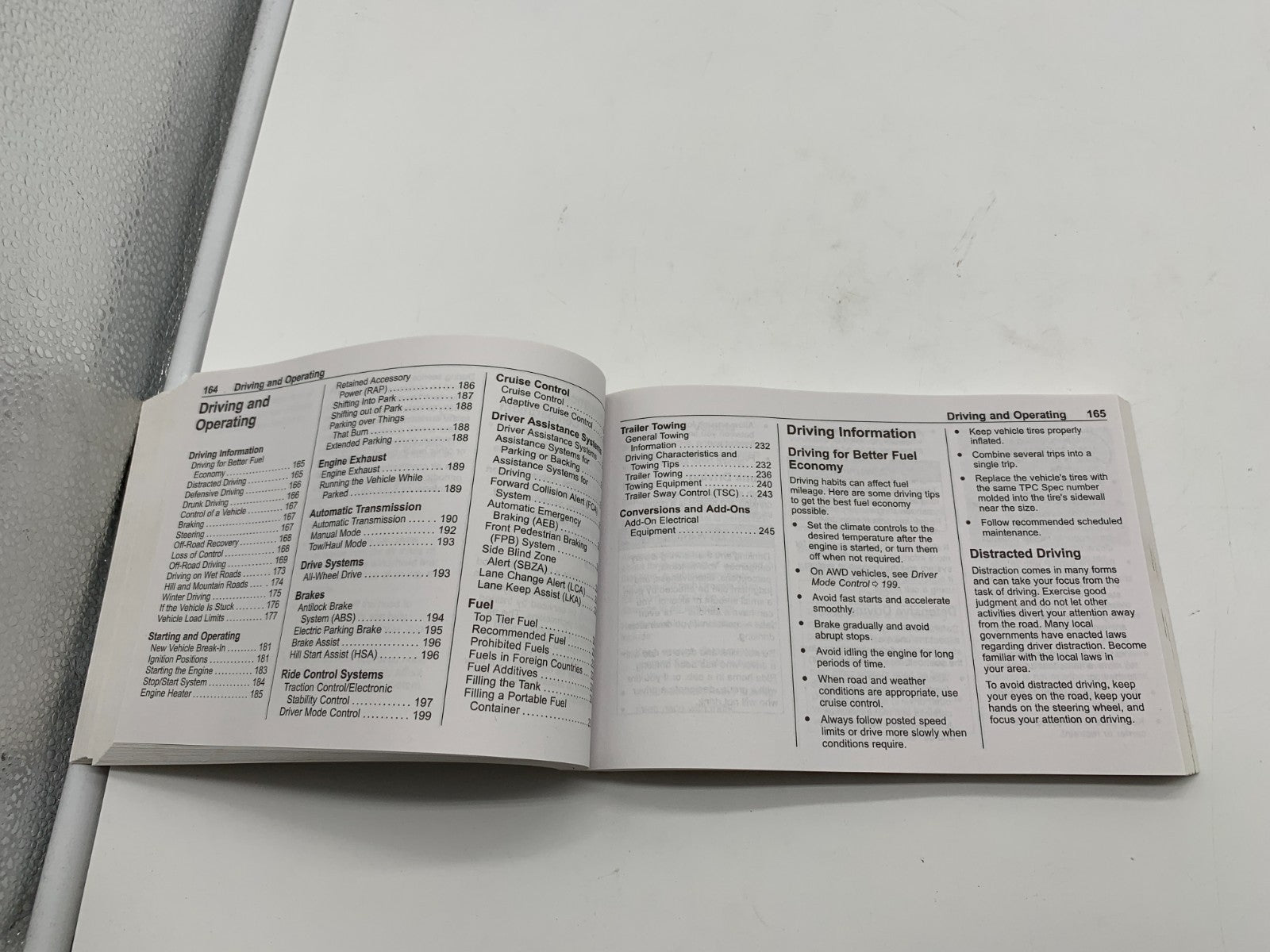 2020 Chevrolet Traverse Owners Manual Set OEM