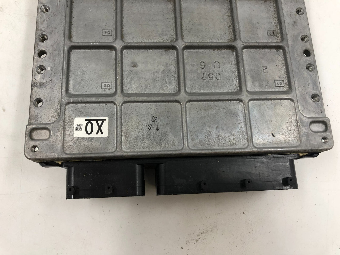 2015 Toyota Prius Engine Control Module ECU ECM OEM A03B21001