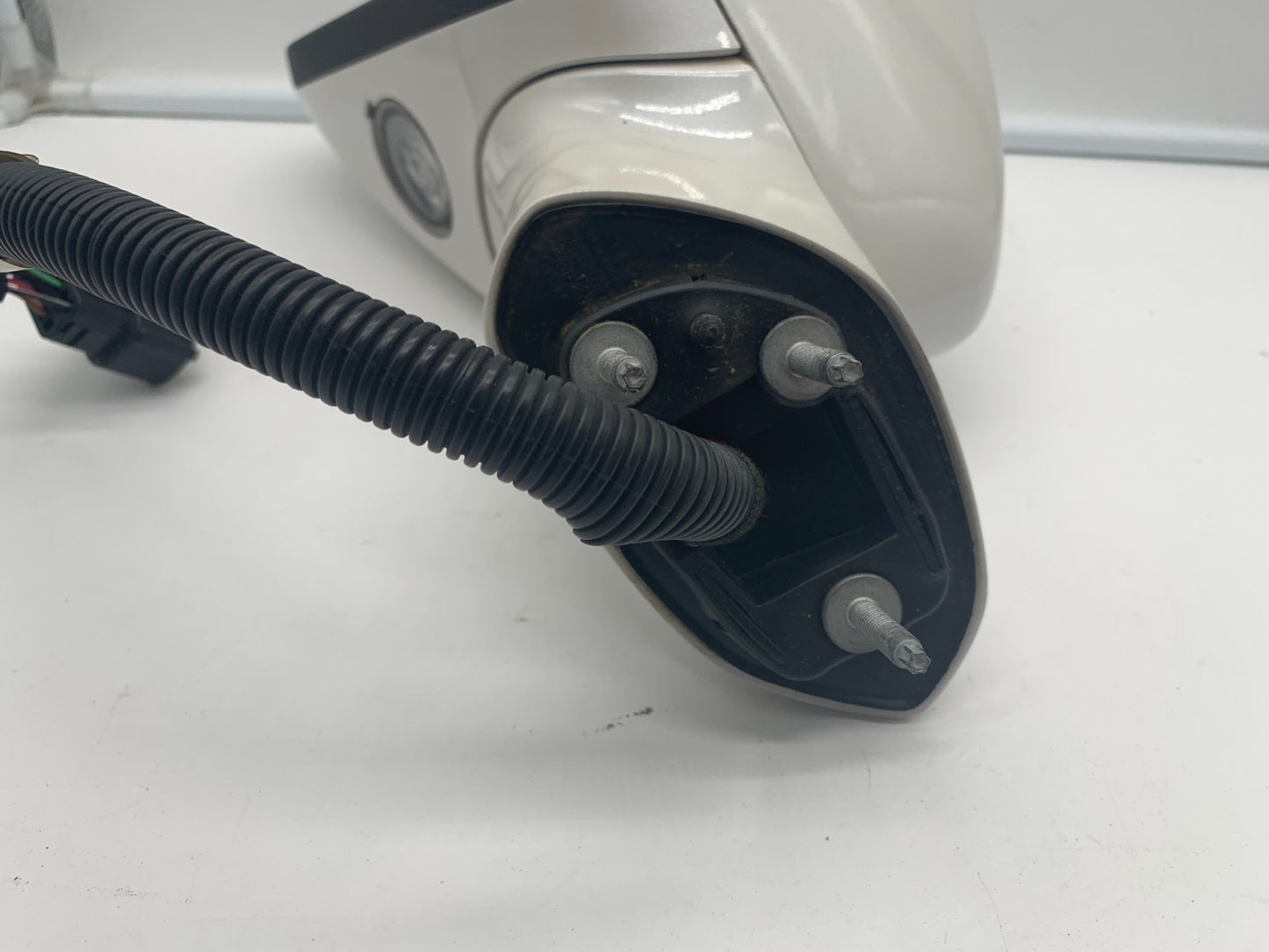 2019-2020 Ford Fusion Driver Side View Power Door Mirror White BSA OEM C04B49072