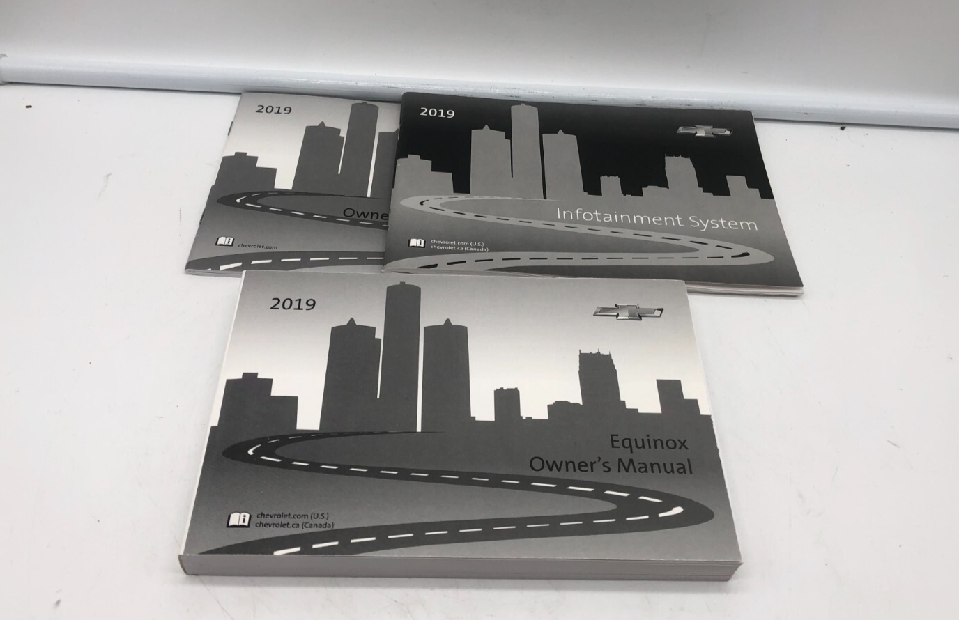 2019 Chevrolet Equinox Owners Manual Set OEM A01B41002