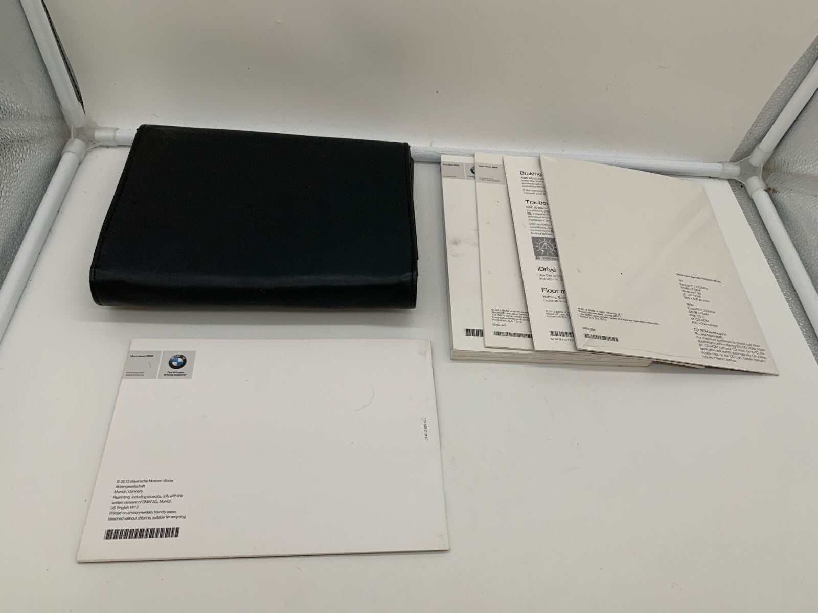 2013 BMW X1 Owners Manual Set with Case OEM R01B29021