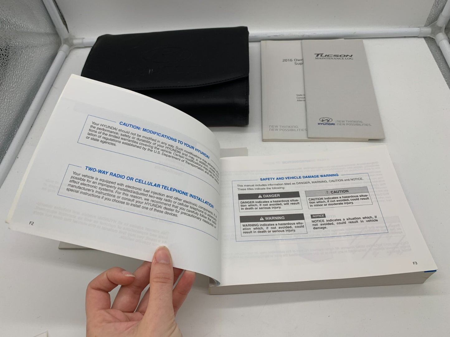 2016 Hyundai Tucson Owners Manual Set with Case OEM A03B13004