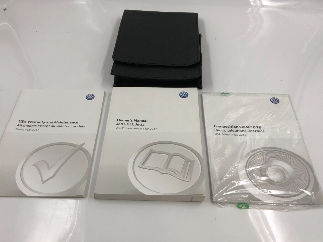 2017 Volkswagen Jetta GLI Owners Manual Set with Case OEM B03B52083