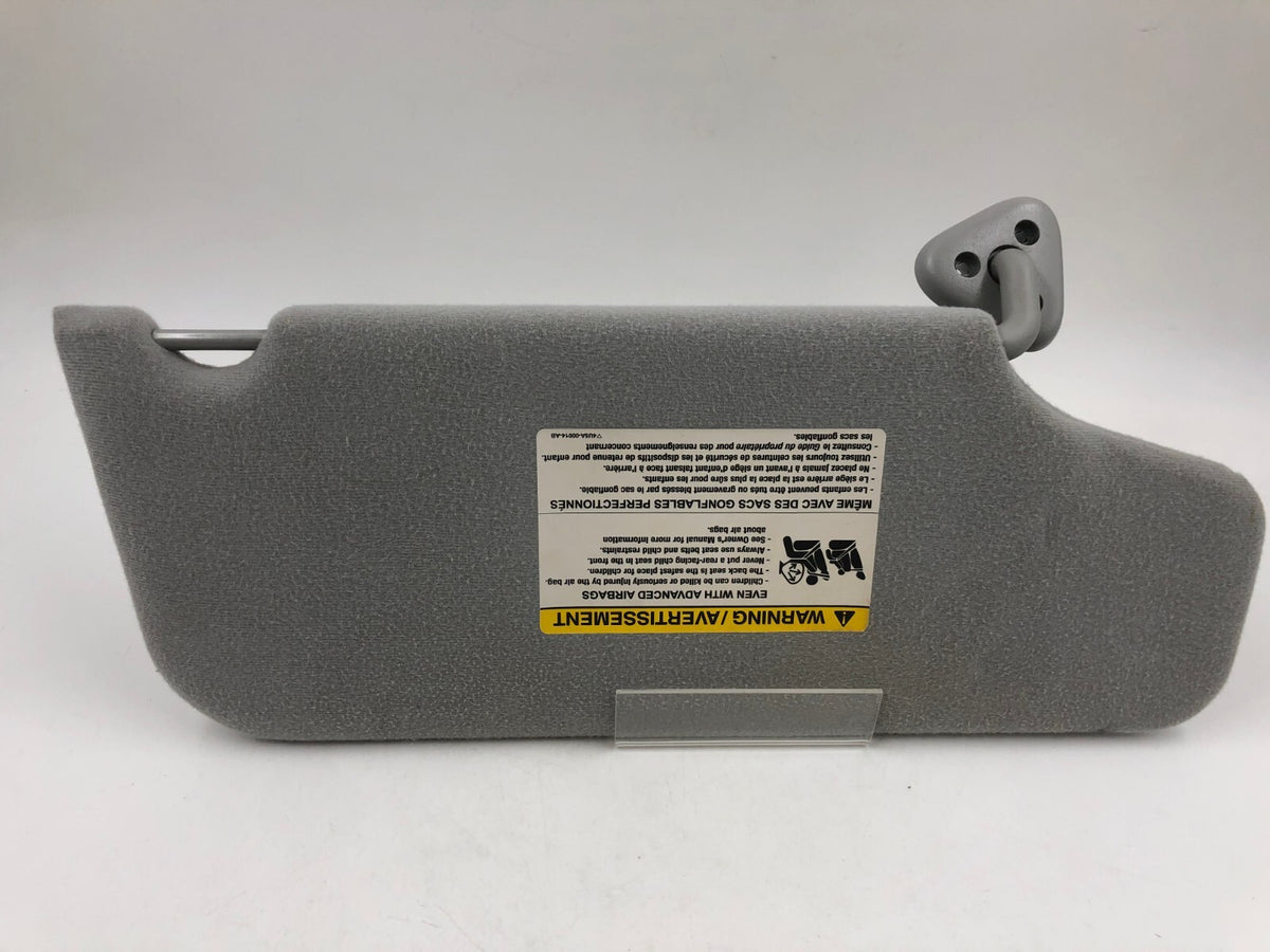2005-2006 Ford Five Hundred Driver Sun Visor Gray Illuminated OEM C04B19057