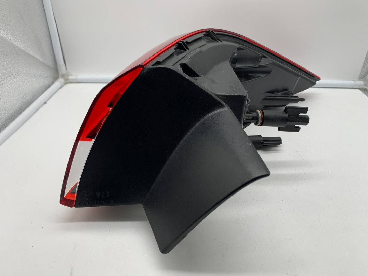 2018-2020 Buick Regal Driver Side Tail Light Taillight OEM A01B52087