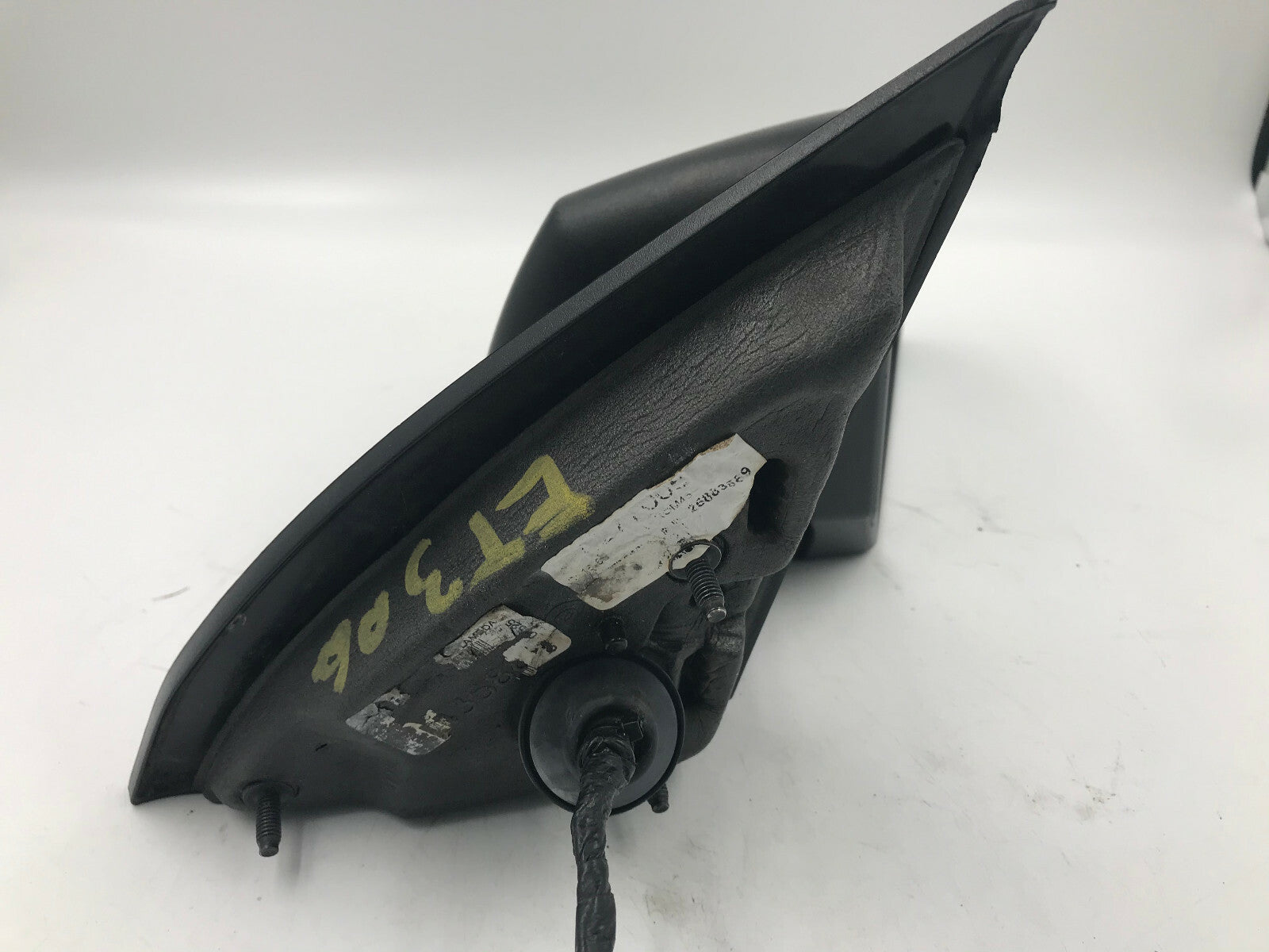 2007-2008 GMC Acadia Passenger Side View Power Door Mirror Black OEM B03B28004