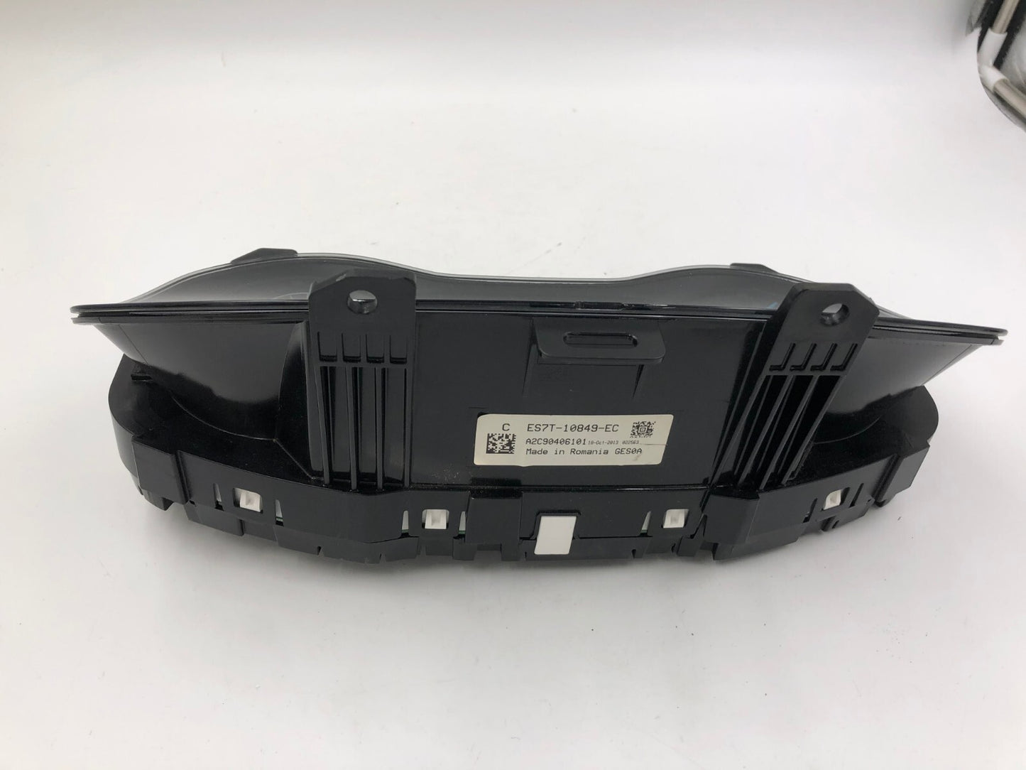 2014-2015 Ford Fusion Speedometer Instrument Cluster 42,473 Miles OEM D01B33067