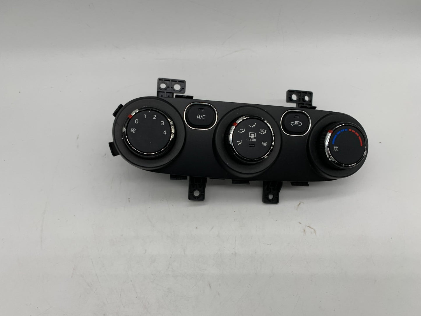 2017-2018 Kia Forte Climate Control AC Heater Unit OEM A04B43005