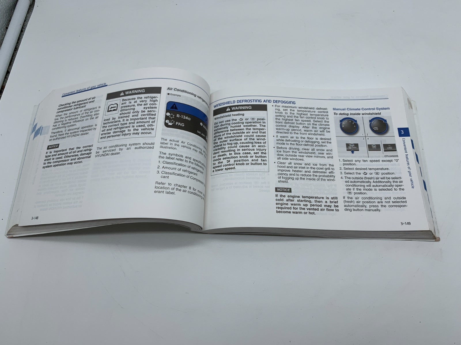 2017 Hyundai Tucson Owners Manual OEM A03B56002