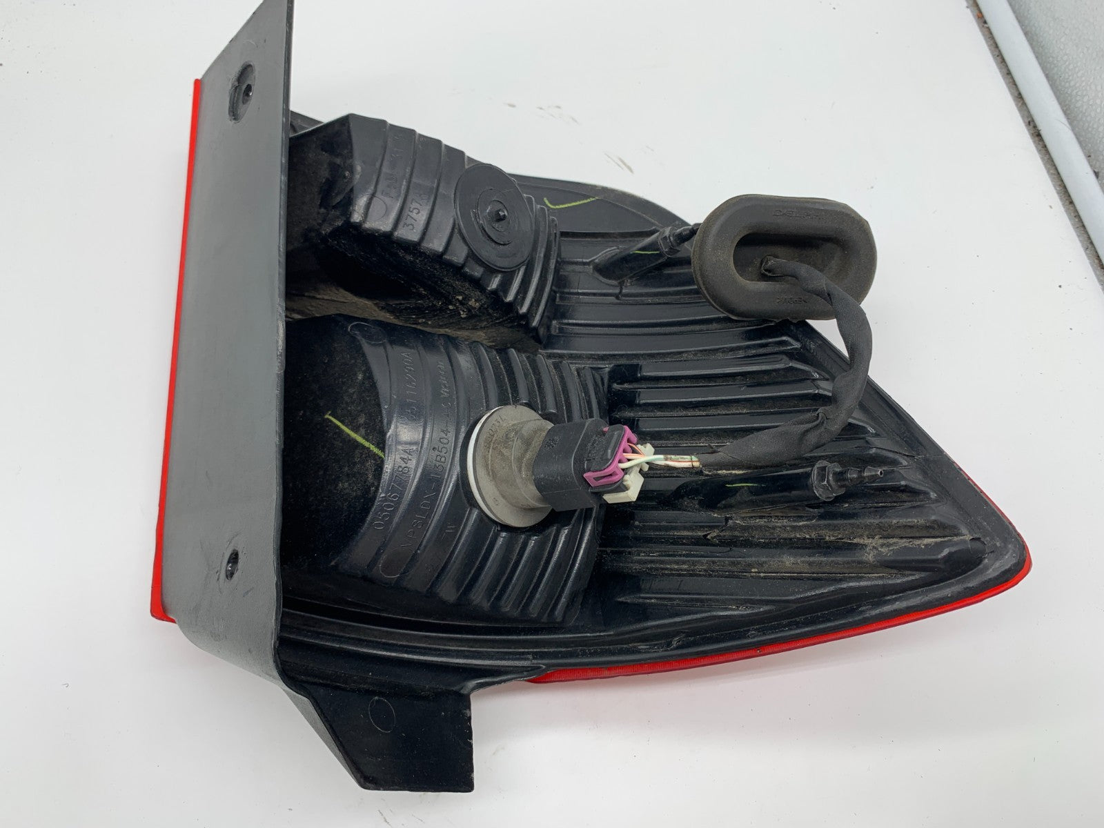 2010-2020 Dodge Journey Passenger Side Tail Light Taillight OEM D02B69012