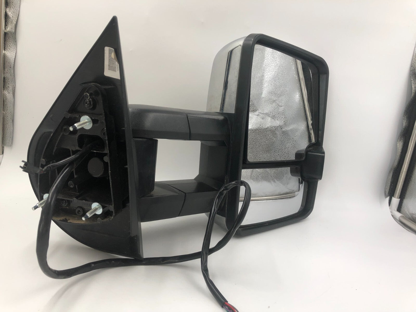 2007-2013 GMC Sierra 1500 Passenger Side View Power Door Mirror Chrome D03B43003