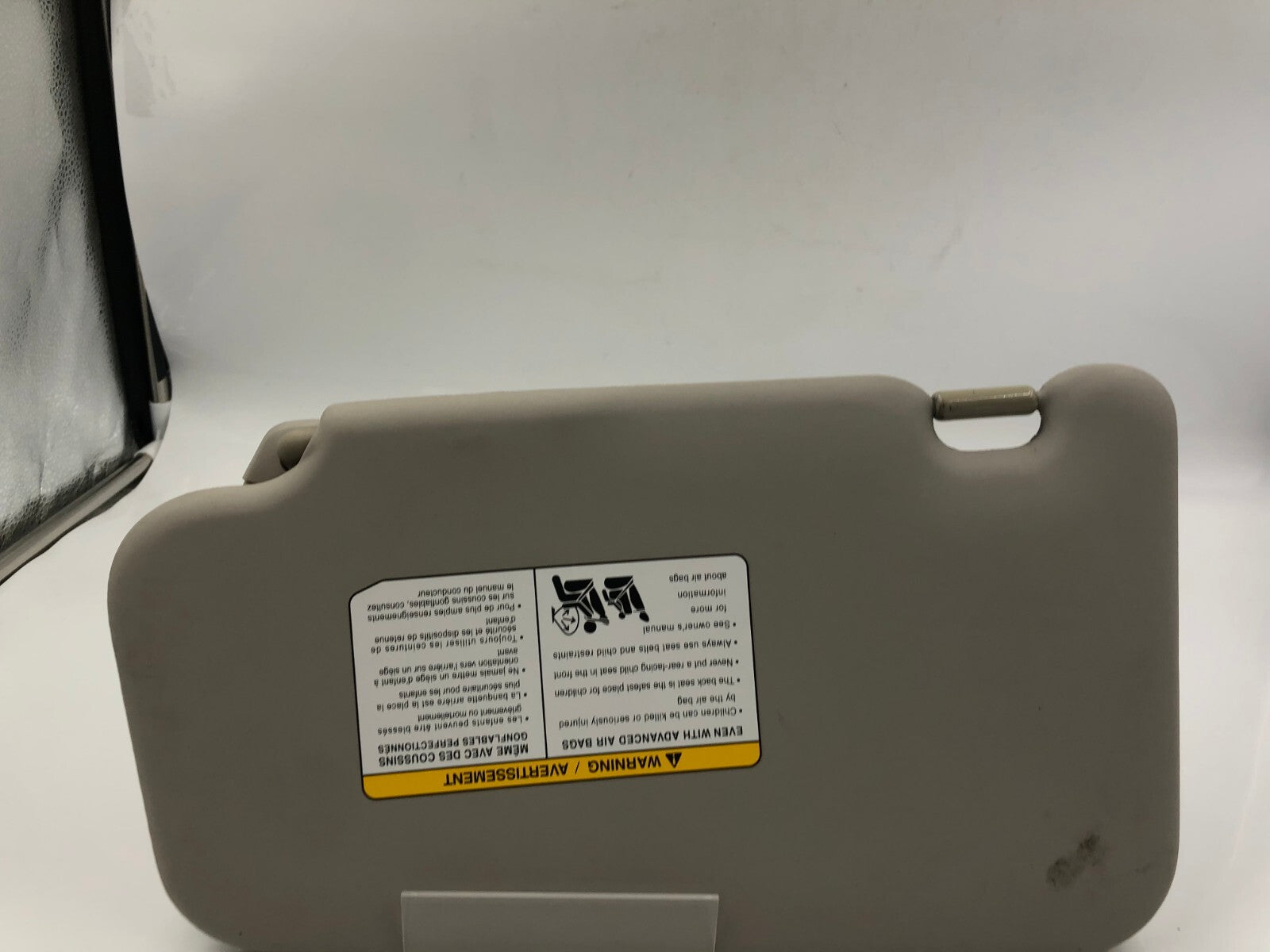 2011-2013 Nissan Juke Passenger Sun Visor Gray OEM B01B32040