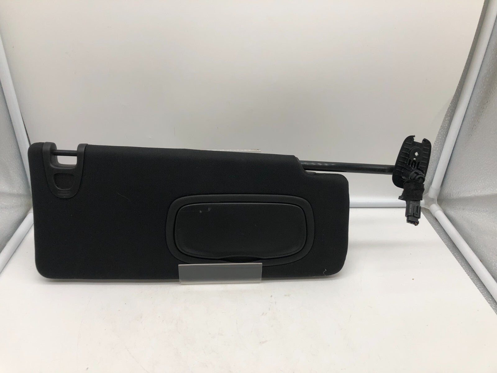 2015 Chrysler 200 Passenger Sun Visor Black Illuminated OEM A01B31013