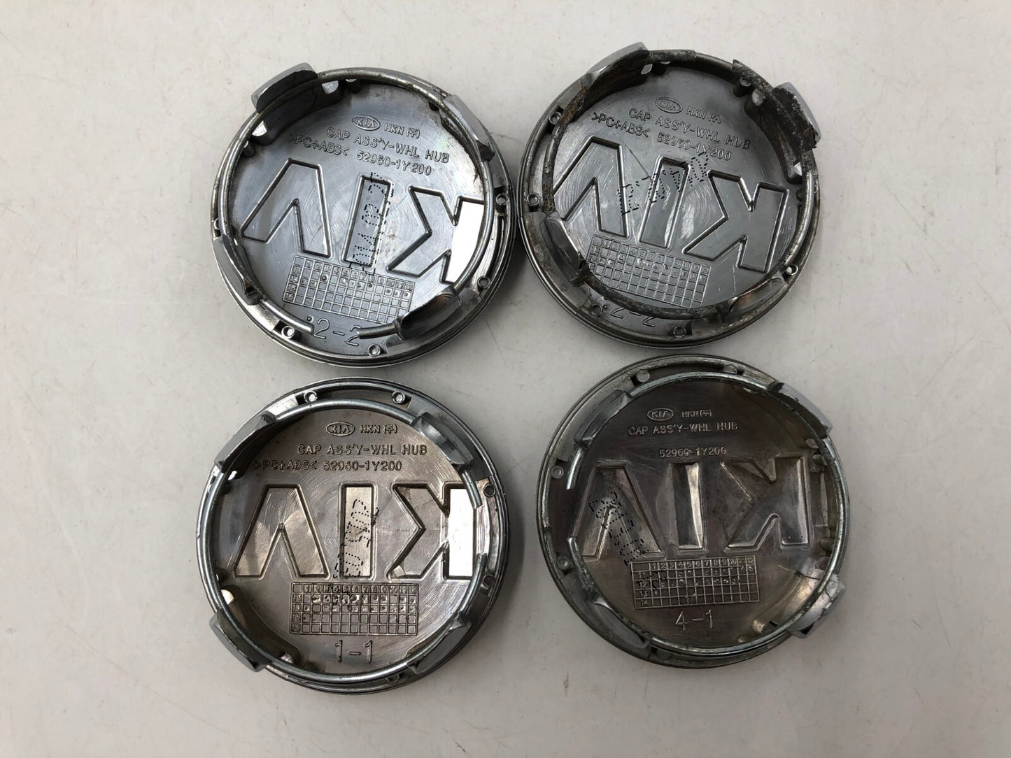 2011-2014 Kia Rim Wheel Center Cap Set Silver OEM B01B08058