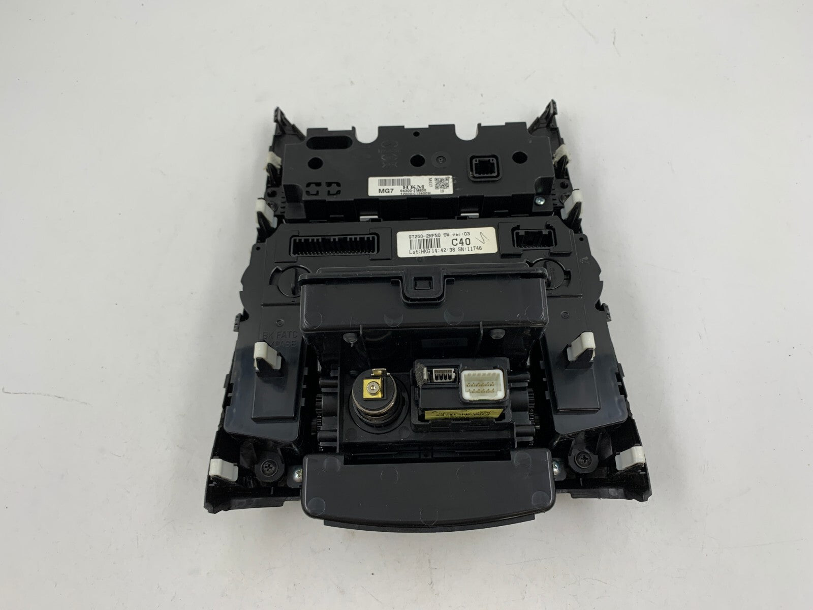 2013-2015 Hyundai Genesis AC Heater Climate Control Unit OEM D01B01011