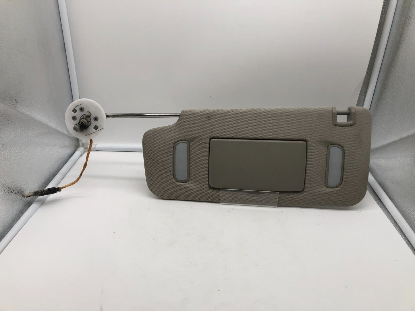 2010-2017 Chevrolet Equinox Driver Sun Visor Sunvisor Illuminated A03B29007