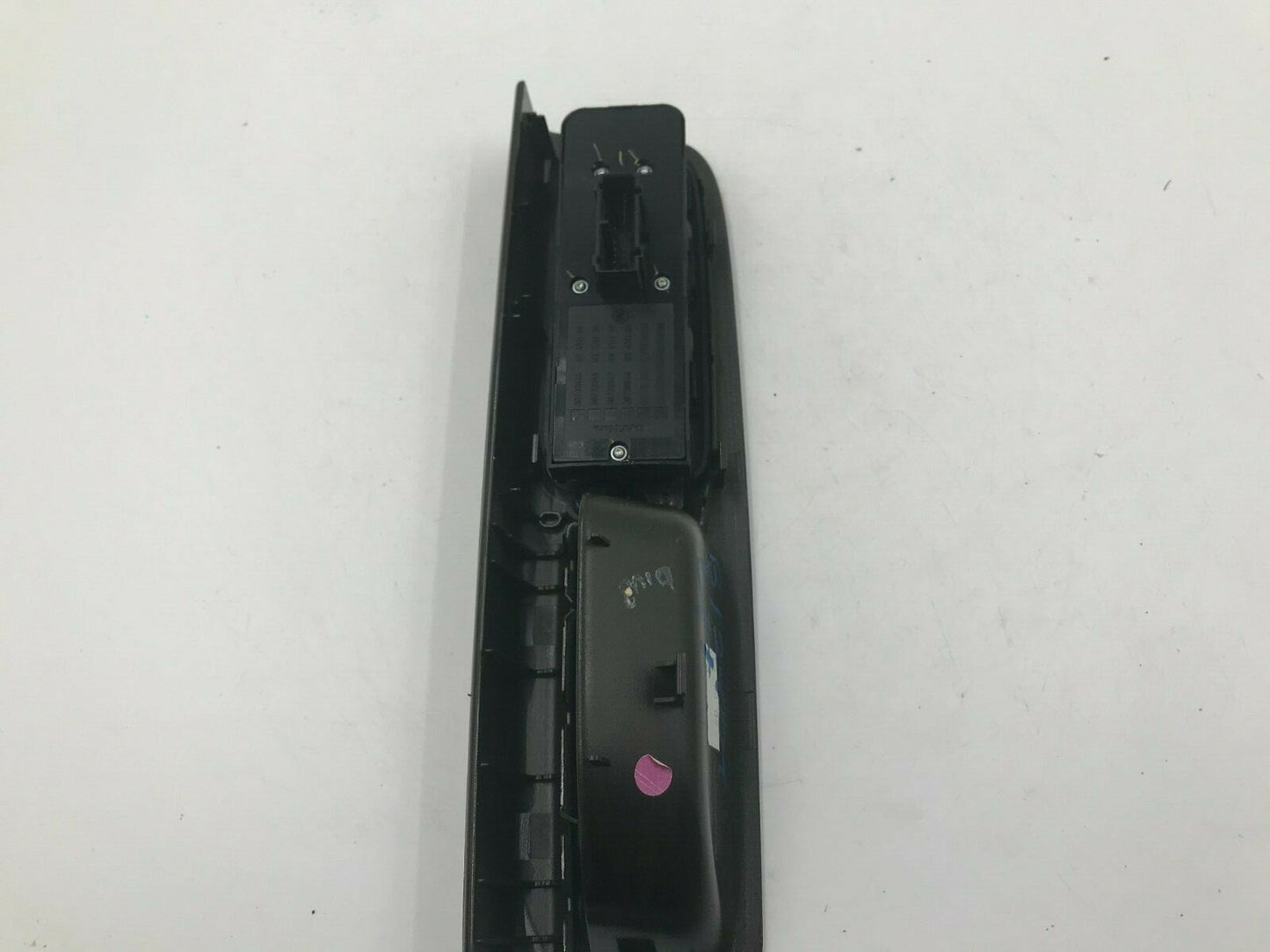 2004-2006 Volvo 40 Series Master Power Window Switch OEM D02B36013