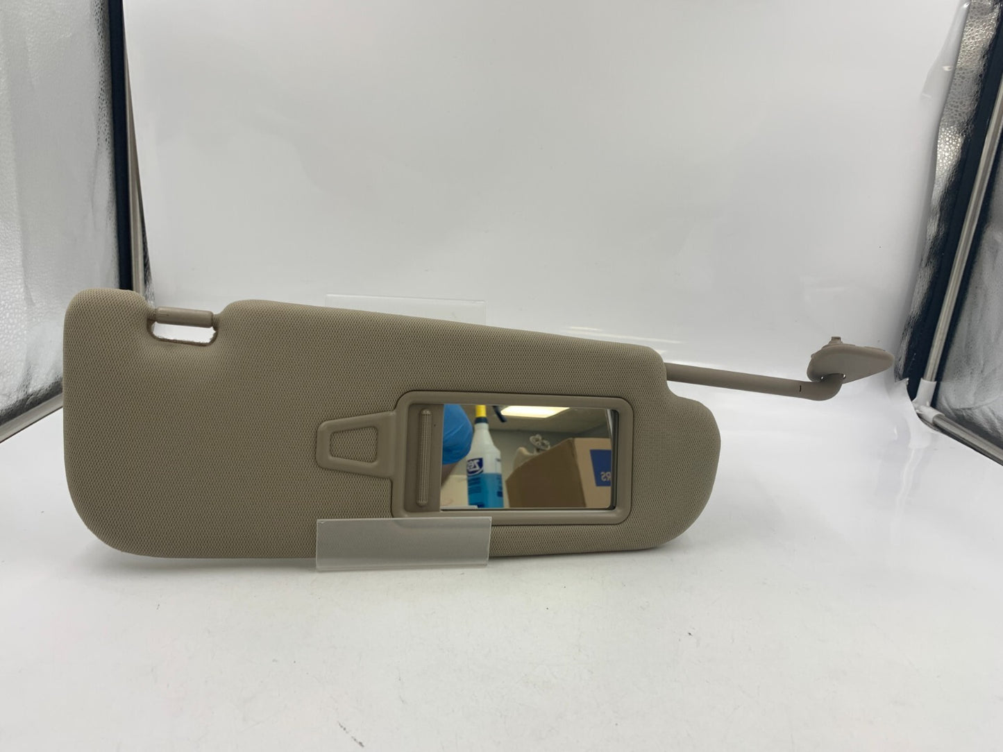 2011-2016 Kia Optima Passenger Sun Visor Tan Illuminated OEM E03B13052