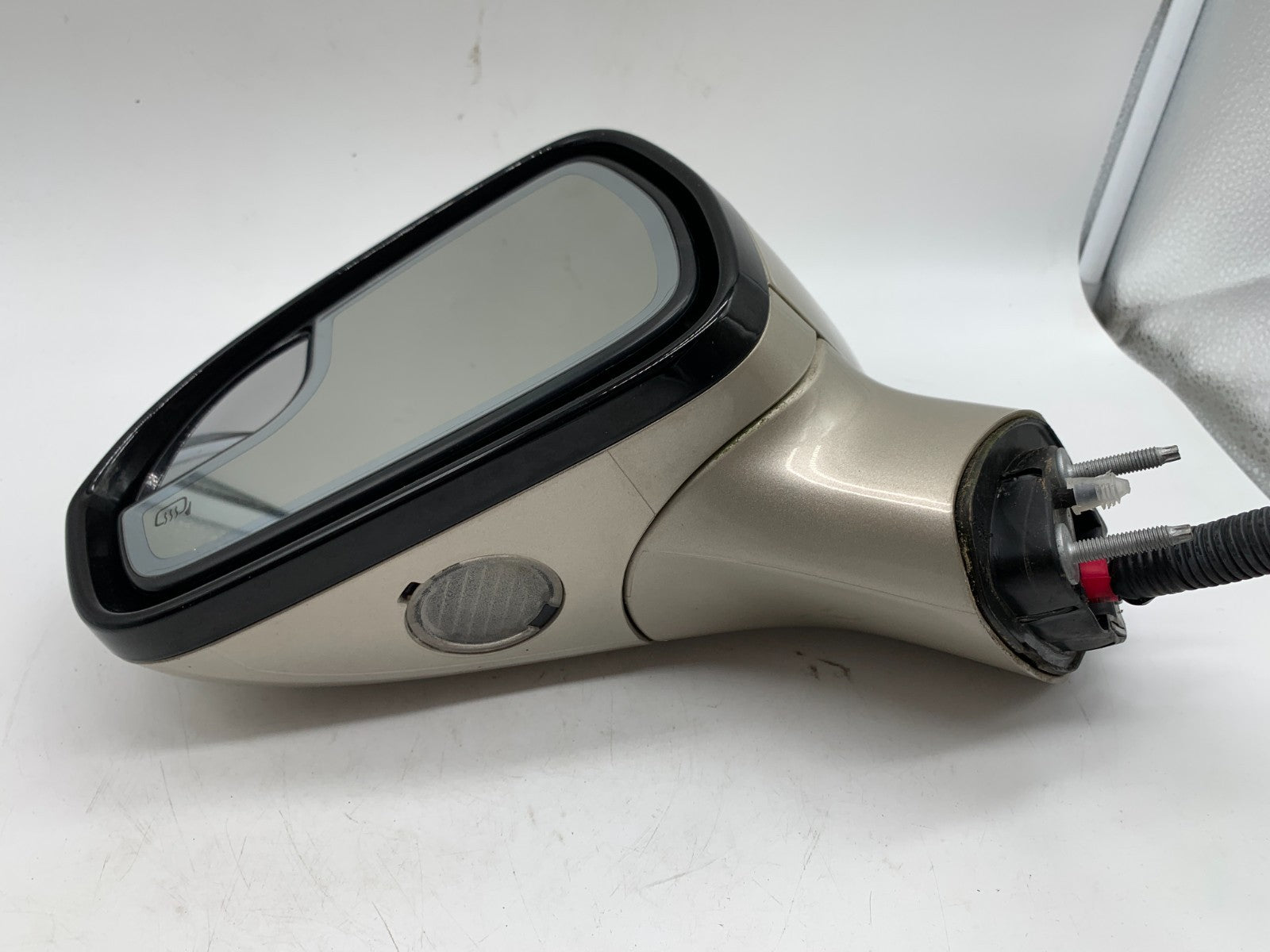 2013-2014 Ford Fusion Driver Side View Power Door Mirror OEM C03B61001