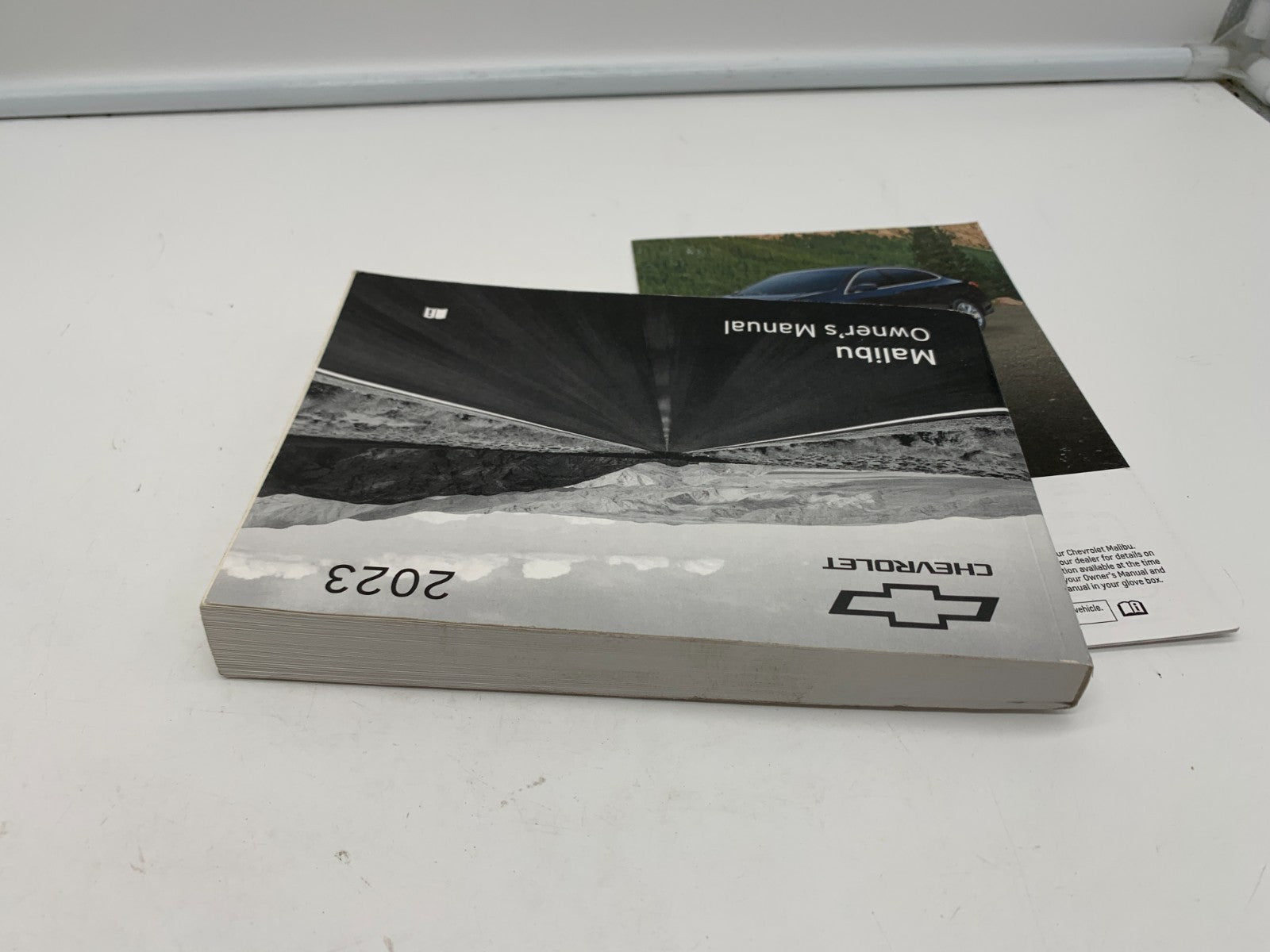 2023 Chevrolet Malibu Owners Manual OEM A01B33003
