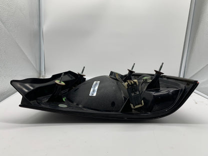 2004-2005 Chevrolet Impala Driver Side Tail Light Taillight OEM C01B10086