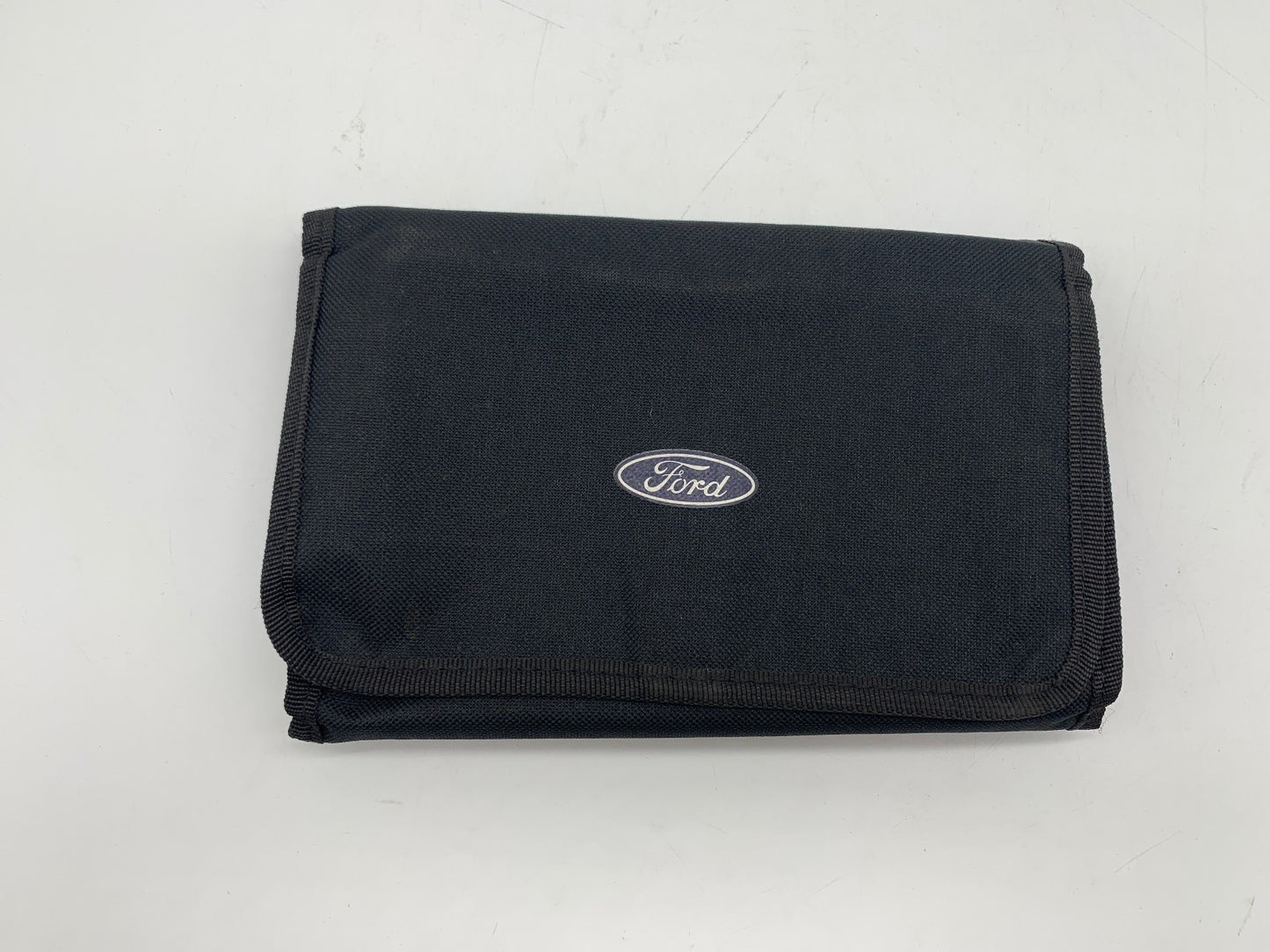 2018 Ford Fusion Hybrid Owners Manual Set with Case OEM R01B37019