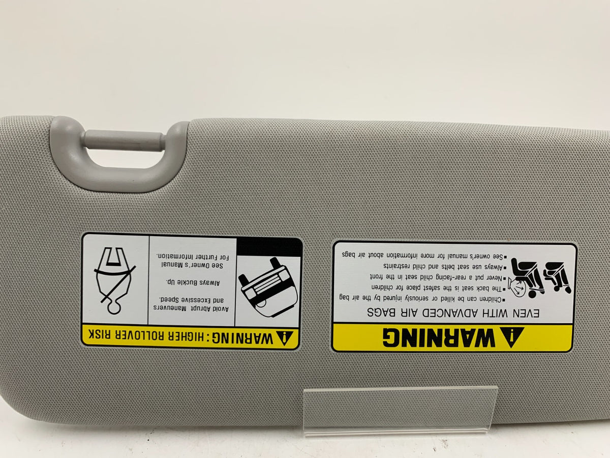 2013-2018 Hyundai Santa Fe Driver Sun Visor Gray OEM C04B17024