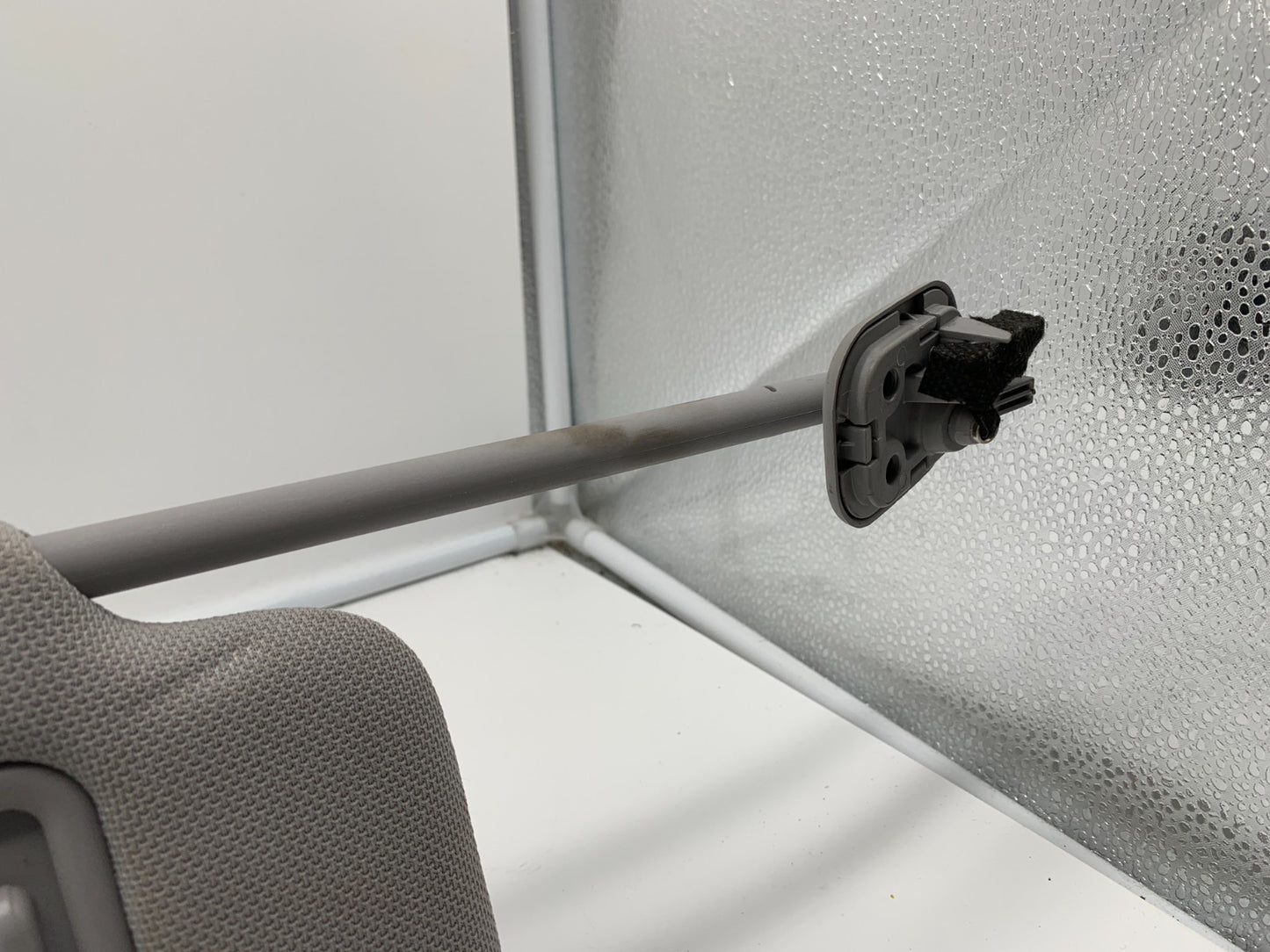 2015-2019 Hyundai Sonata Passenger Sun Visor Gray Illuminated OEM A02B38001