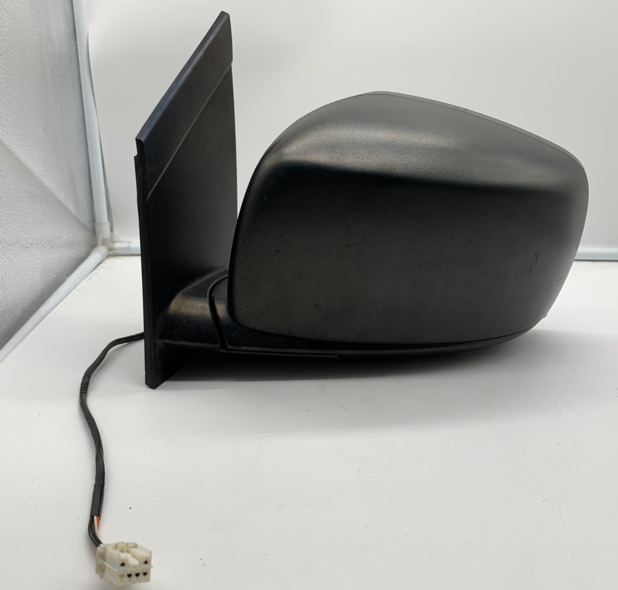 2011-2020 Dodge Caravan Driver Side View Power Door Mirror Black OEM D02B39051