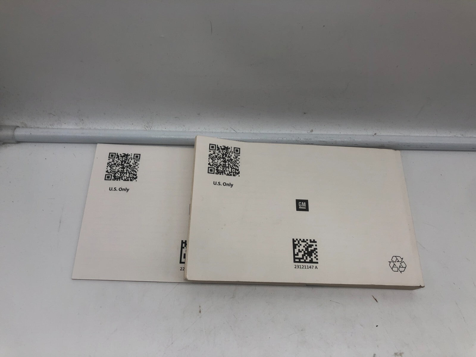 2015 Buick Enclave Owners Manual Set OEM A03B35048