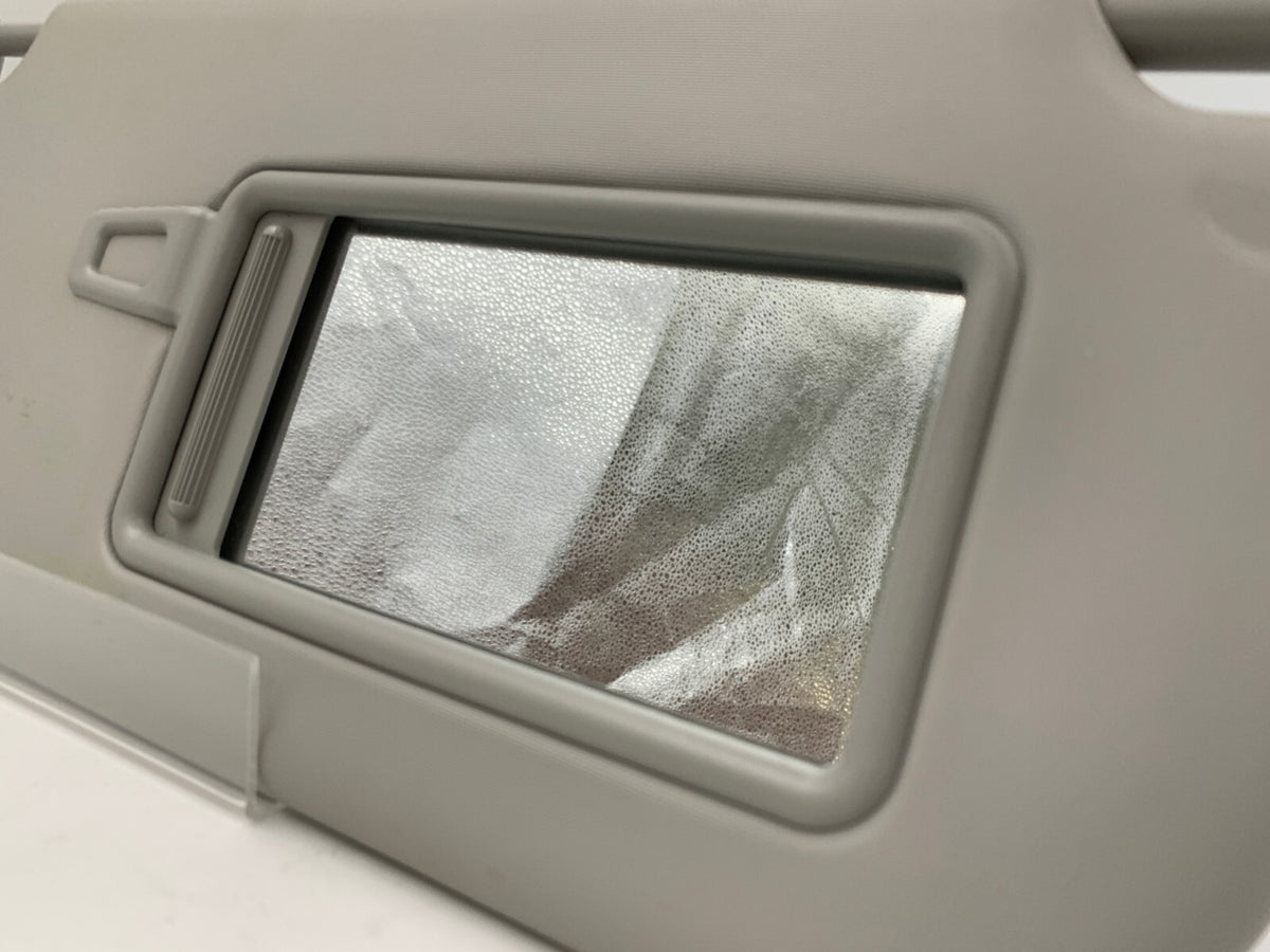 2014-2019 Kia Soul Passenger Sun Visor Gray Illuminated OEM B02B40041