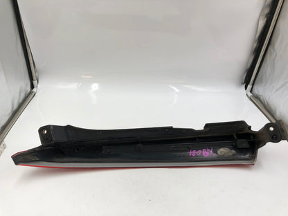 2003-2006 Volvo XC90 Passenger Upper Tail Light Taillight OEM D03B58001