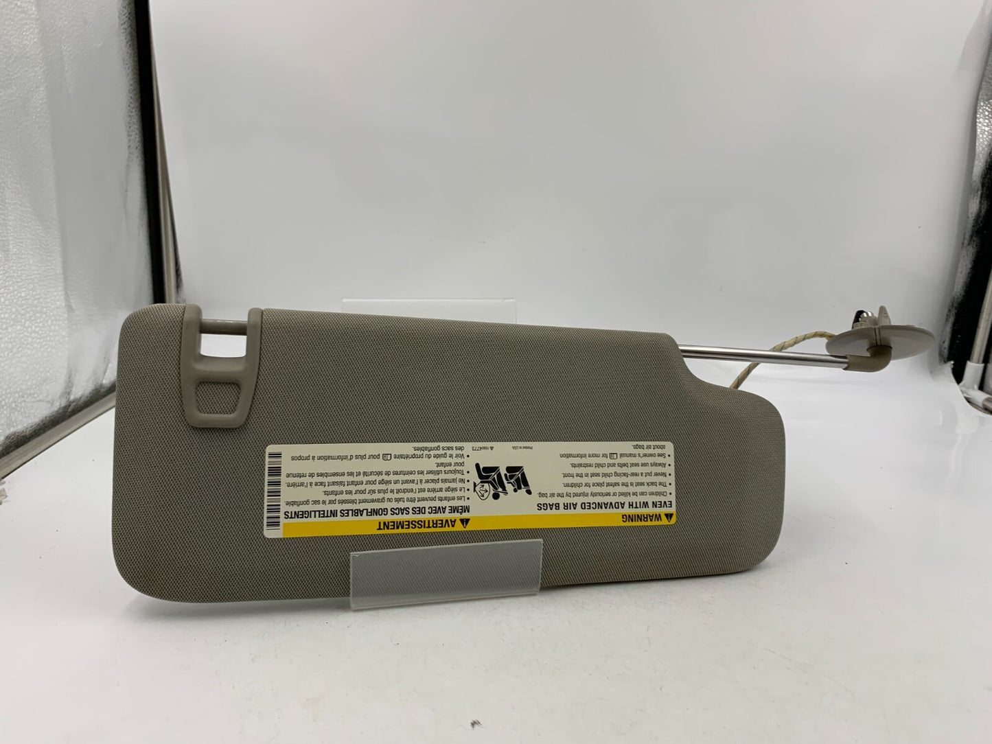 2014-2019 Cadillac ATS Driver Sun Visor Gray Illuminated OEM D02B63006